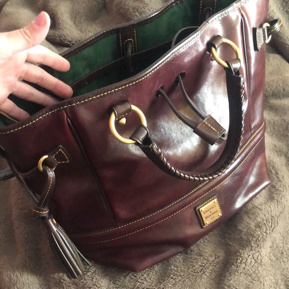 Dooney and bourke bag